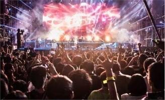 抖森跳舞背景音乐,动感旋律唤醒青春活力